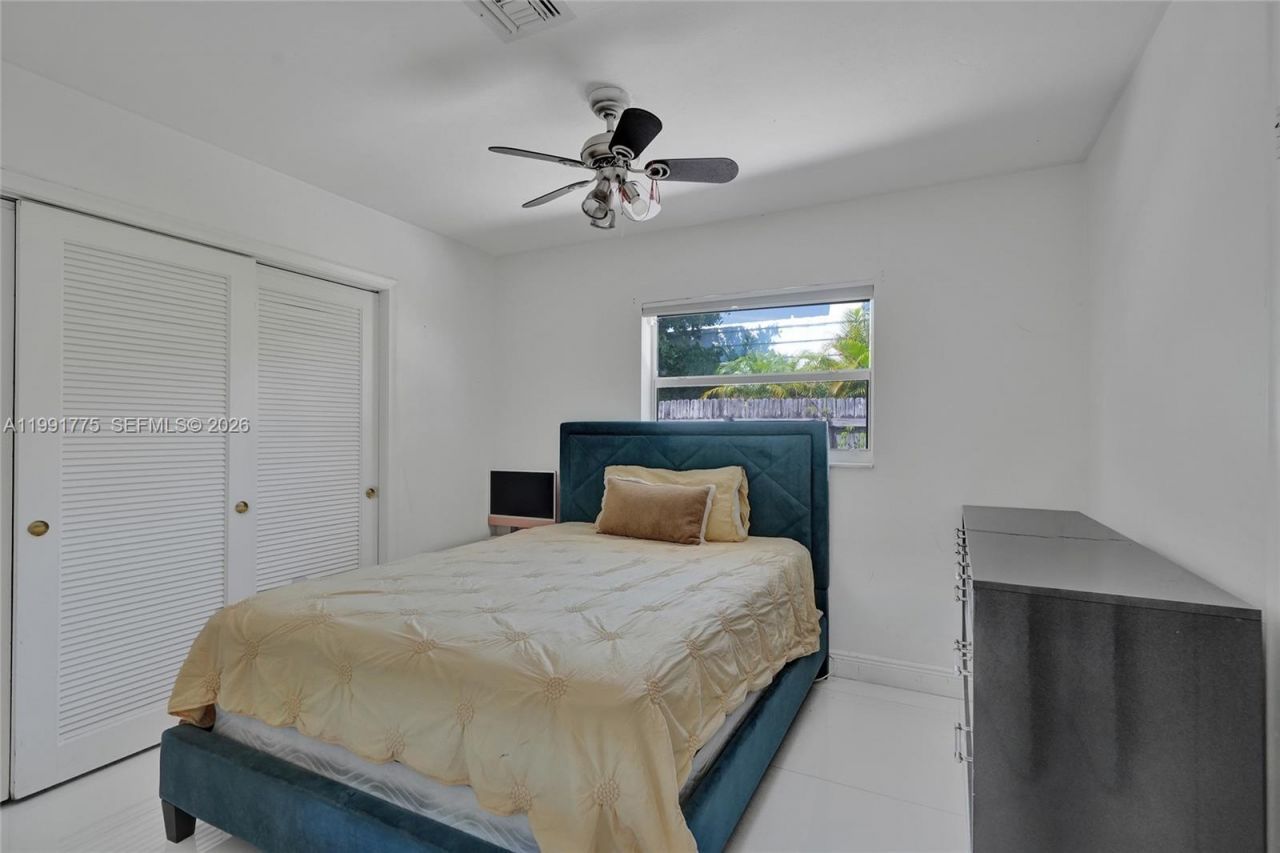 4100 Bayview Dr , Fort Lauderdale, FL 33308 Photo