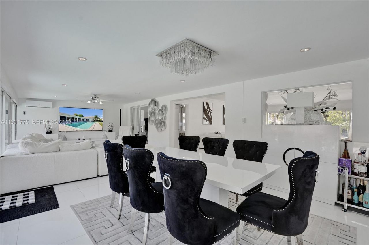 4100 Bayview Dr, Fort Lauderdale, FL 33308 Photo