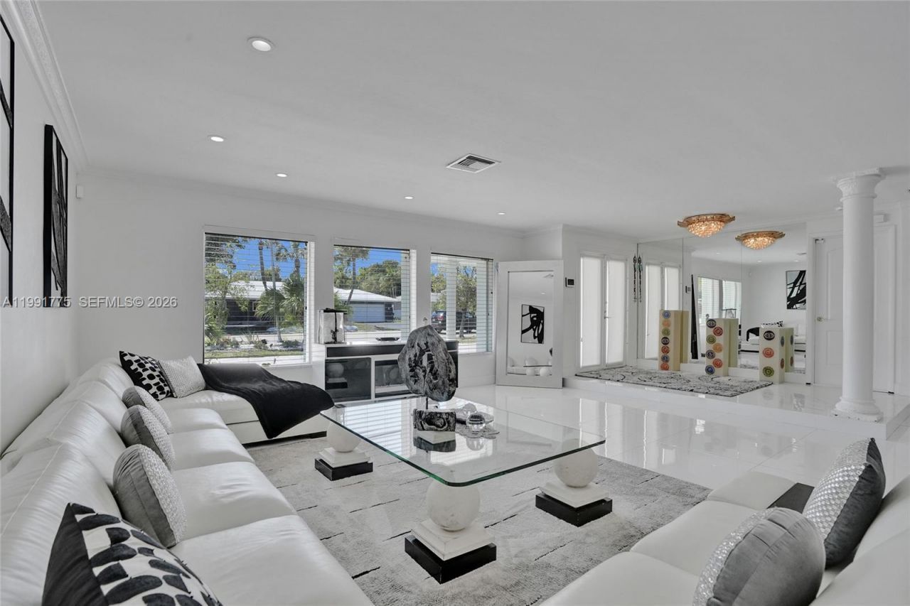 4100 Bayview Dr, Fort Lauderdale, FL 33308 Photo