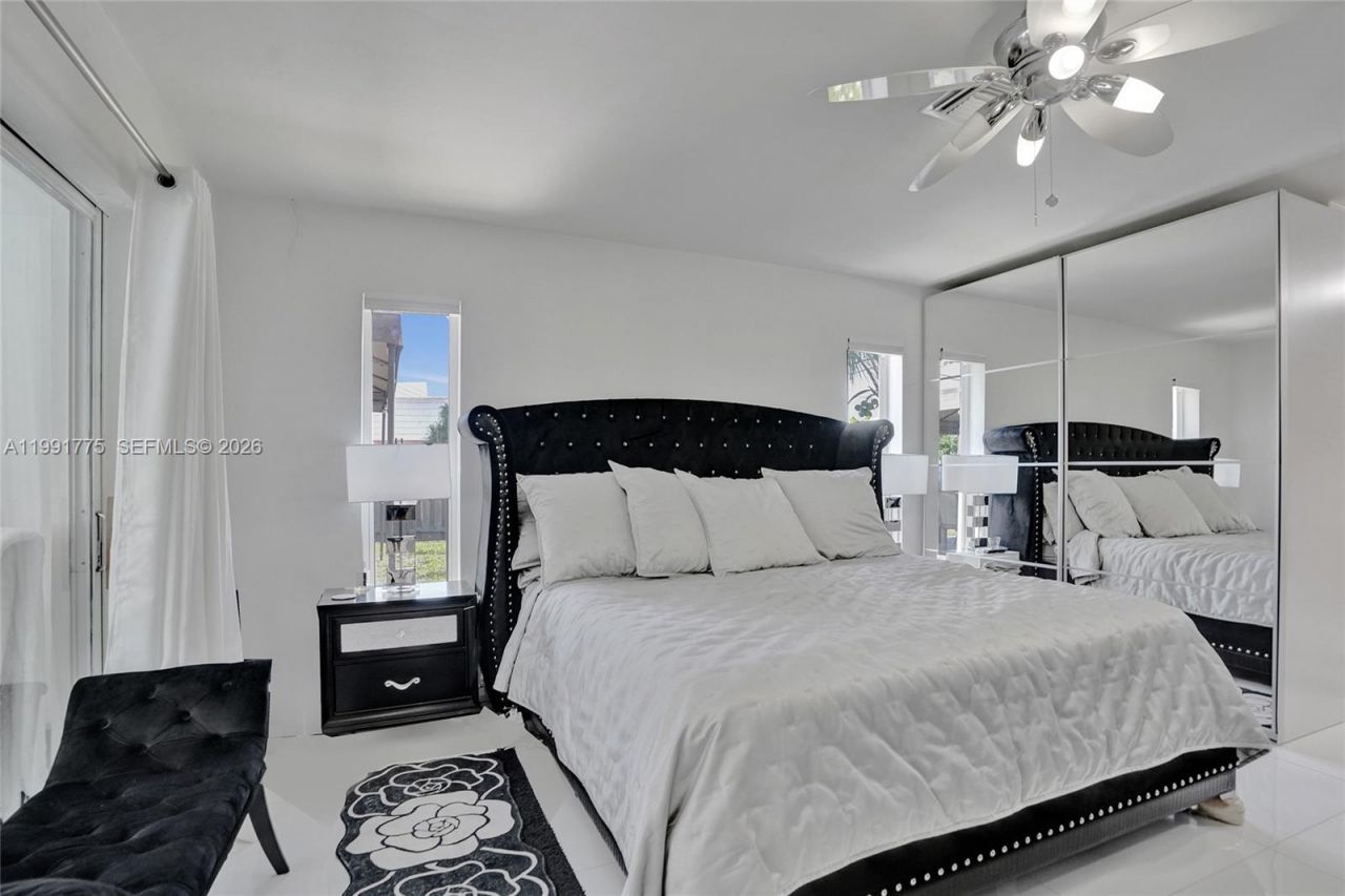 4100 Bayview Dr , Fort Lauderdale, FL 33308 Photo