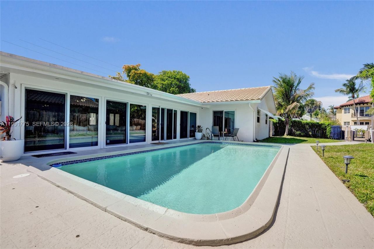 4100 Bayview Dr, Fort Lauderdale, FL 33308 Photo