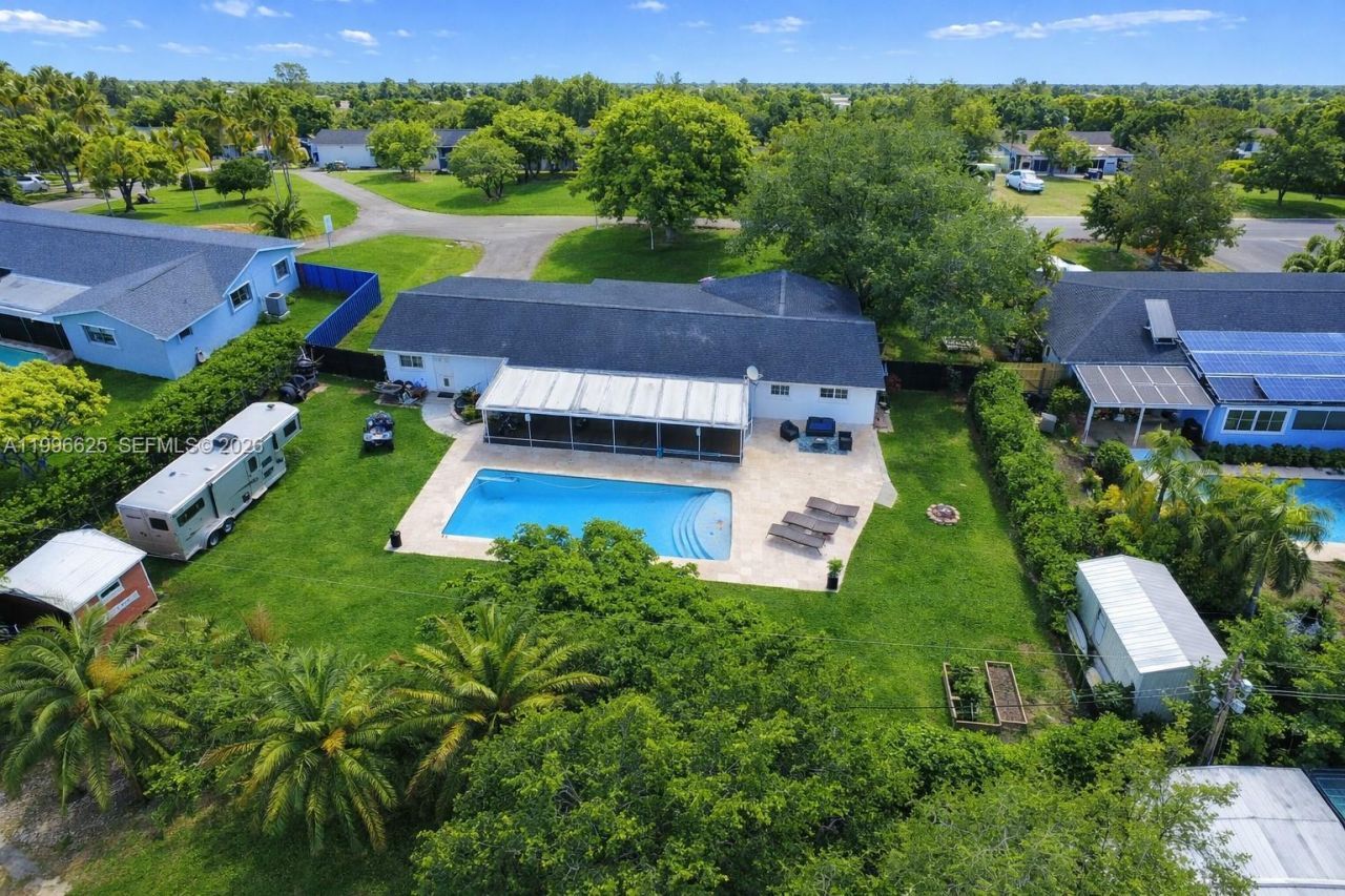 27420 SW 165th Ave, Homestead, FL 33031 Photo