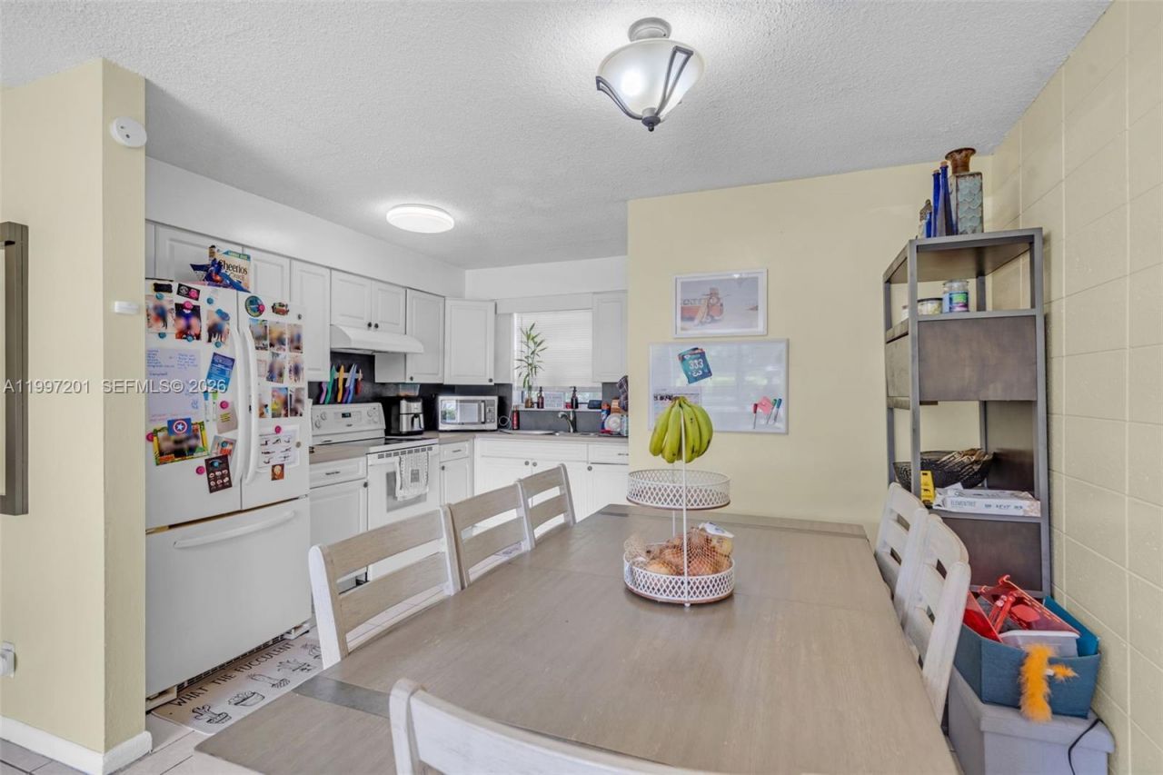 3712 SW 12th Ct, Fort Lauderdale, FL 33312 Photo