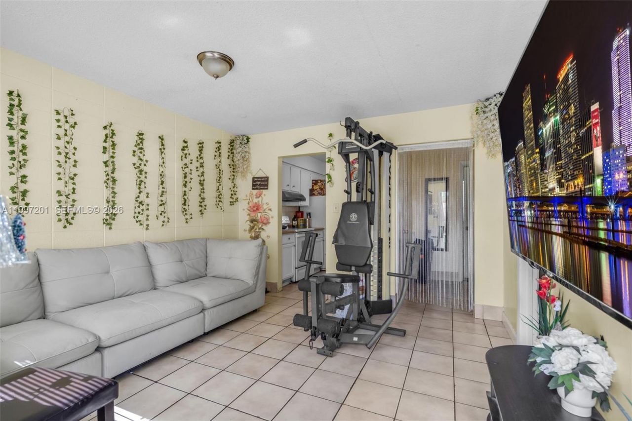 3712 SW 12th Ct, Fort Lauderdale, FL 33312 Photo