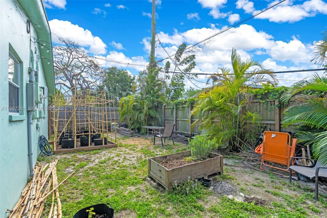 3712 SW 12th Ct, Fort Lauderdale, FL 33312 Photo