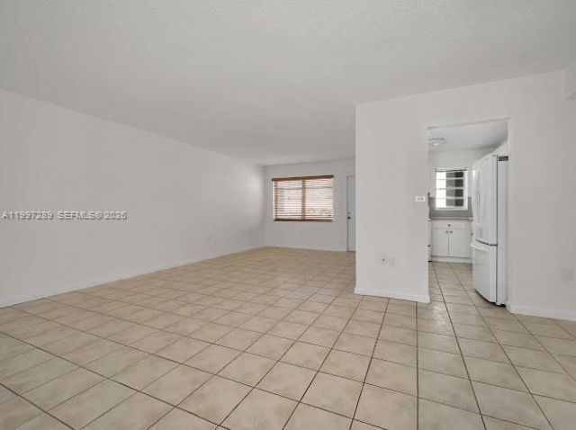 7620 Carlyle Ave , Unit 606, Miami Beach, FL 33141 Photo
