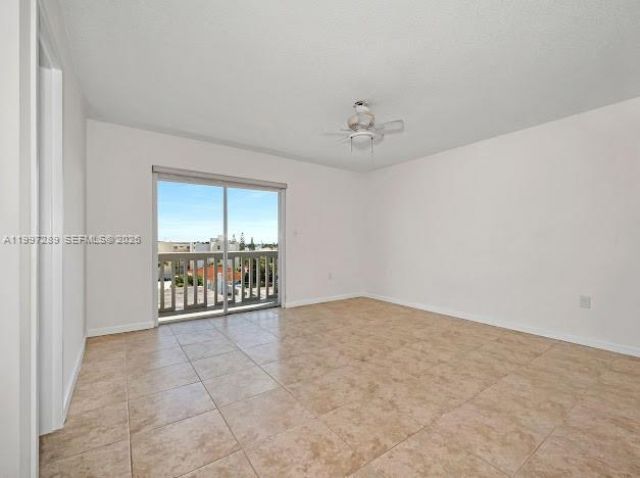 7620 Carlyle Ave , Unit 606, Miami Beach, FL 33141 Photo