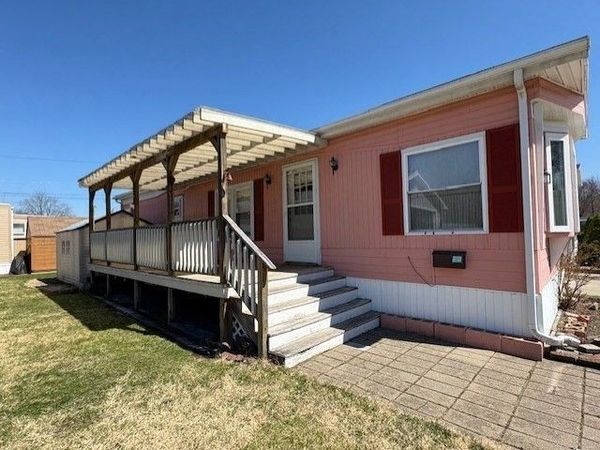 300 East Washington Street, Unit 11R, North Attleboro, MA 02760