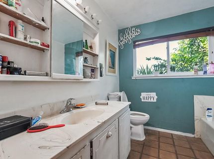 25950 Ca-99 Frontage Rd, Acampo, CA 95220 Photo