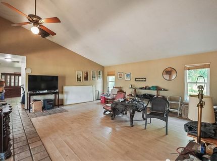 25950 Ca-99 Frontage Rd, Acampo, CA 95220 Photo