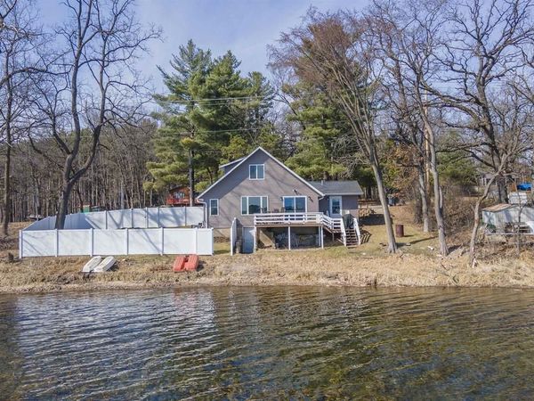 1161 E NORTH LAKE STREET, Hancock, WI 54943