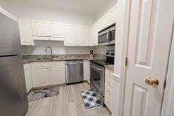 9754 Leyland Dr.  photo 4