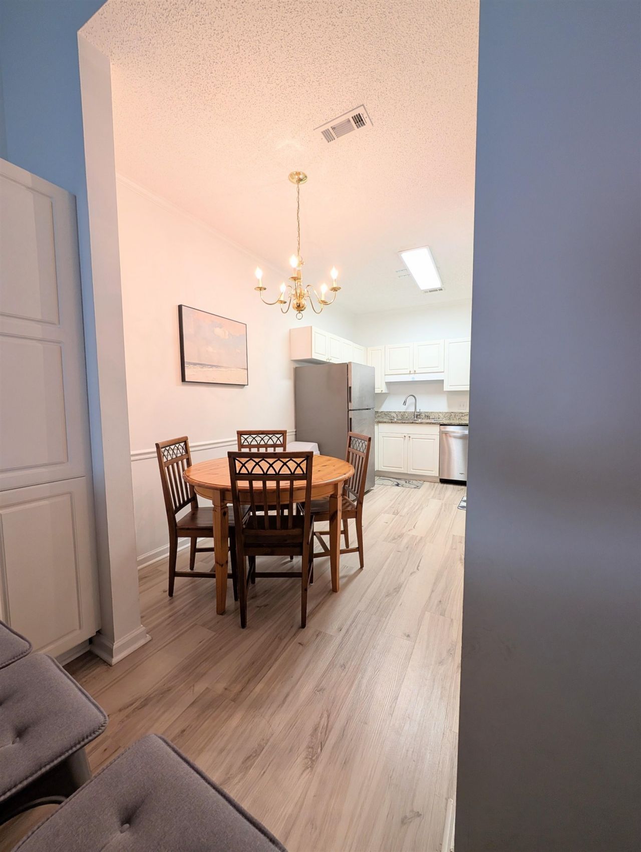 9754 Leyland Dr.  Photo 8