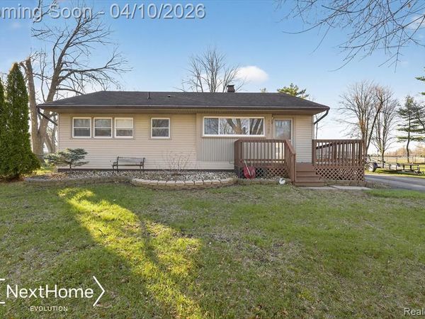 46295 Chatsworth Drive, Van Buren Twp, MI 48111