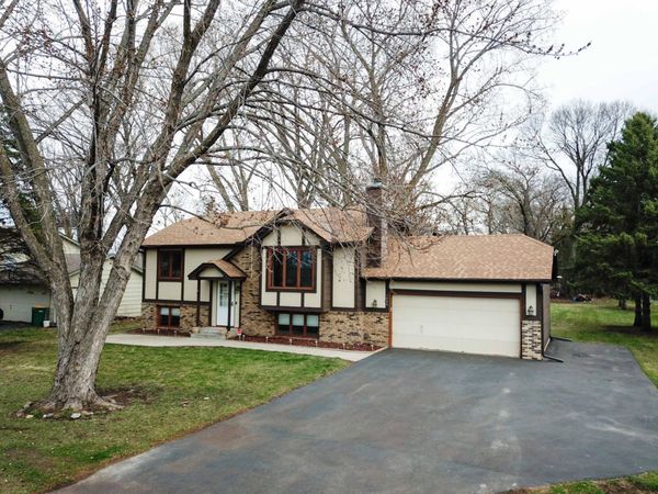 3080 Greenbrier Street, Little Canada, MN 55117