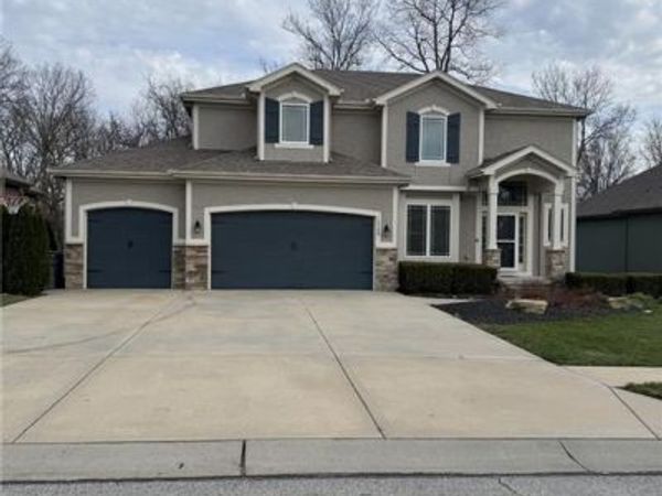 16288 W 171st Street, Olathe, KS 66062