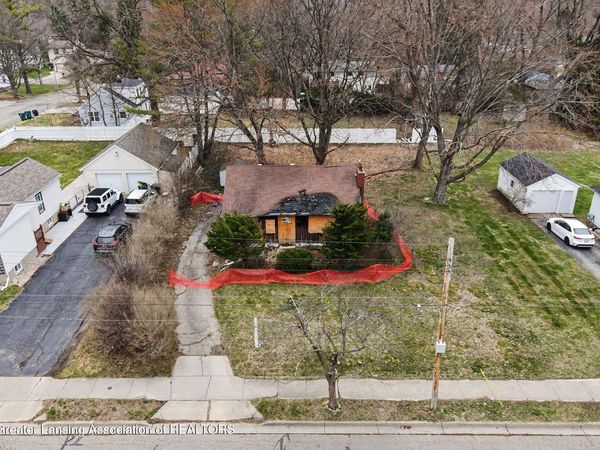 532 Wayland Avenue, East Lansing, MI 48823