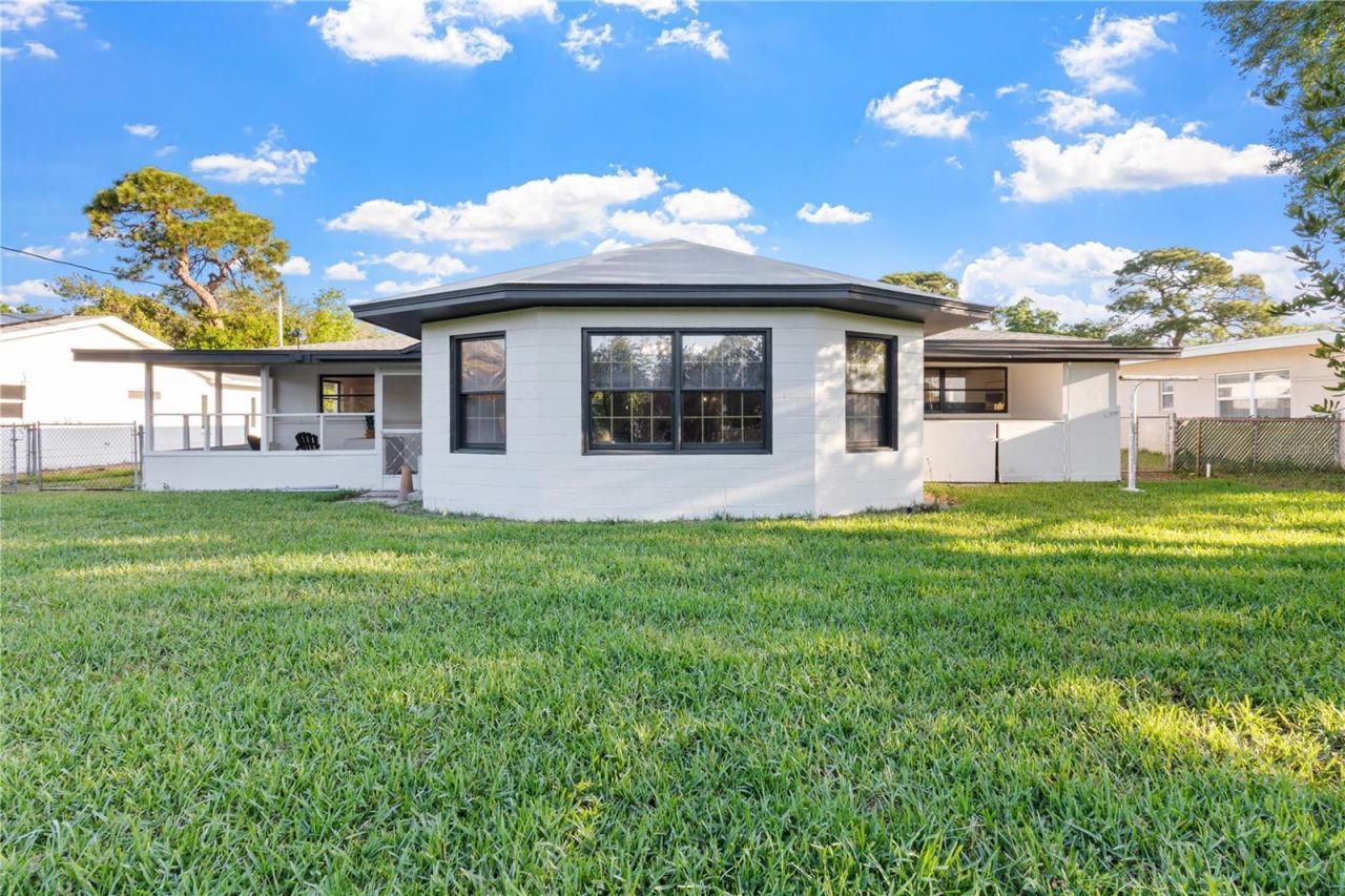 2554 68th Avenue S, Saint Petersburg, FL 33712 Photo