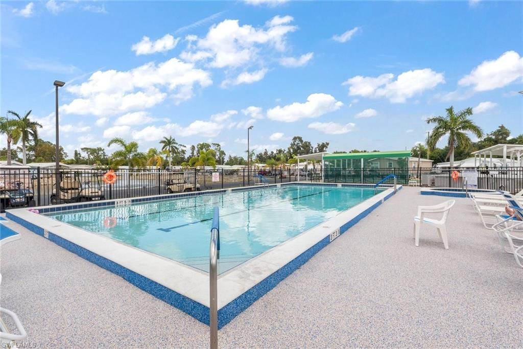 8564 Firwood Dr, Estero, FL 33928 Photo