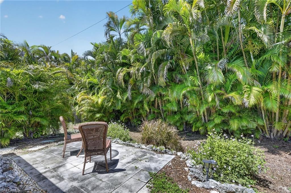 5520 Phillips St, Bokeelia, FL 33922 Photo