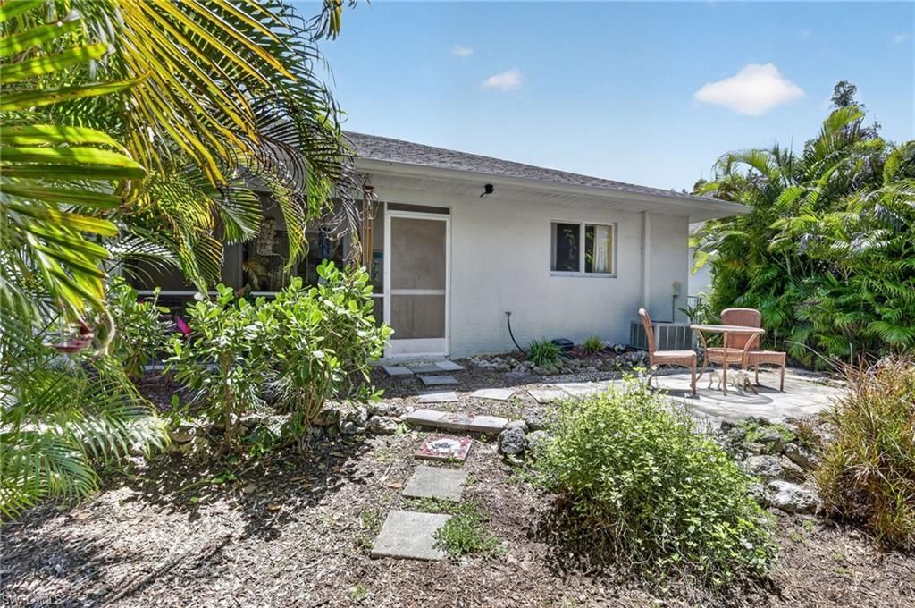 5520 Phillips St, Bokeelia, FL 33922 Photo