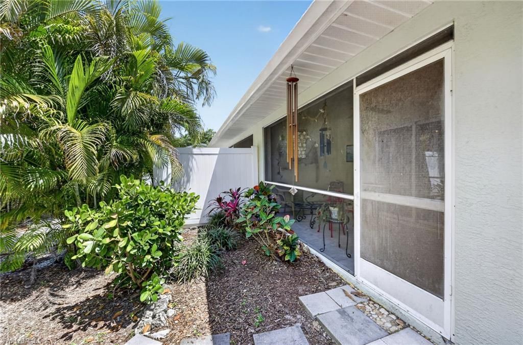 5520 Phillips St, Bokeelia, FL 33922 Photo