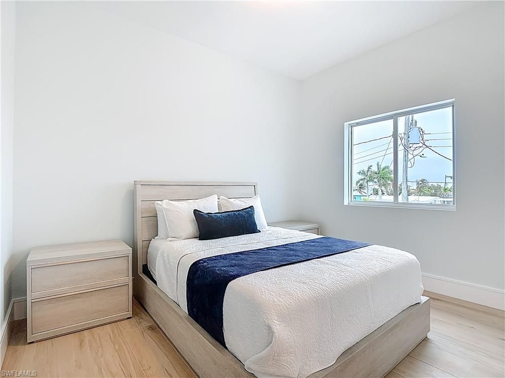 445 Madison Ct, Fort Myers Beach, FL 33931 Photo