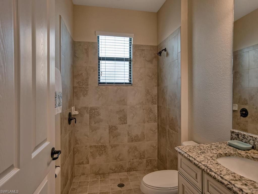 2850 Aviamar Cir, Naples, FL 34114 Photo