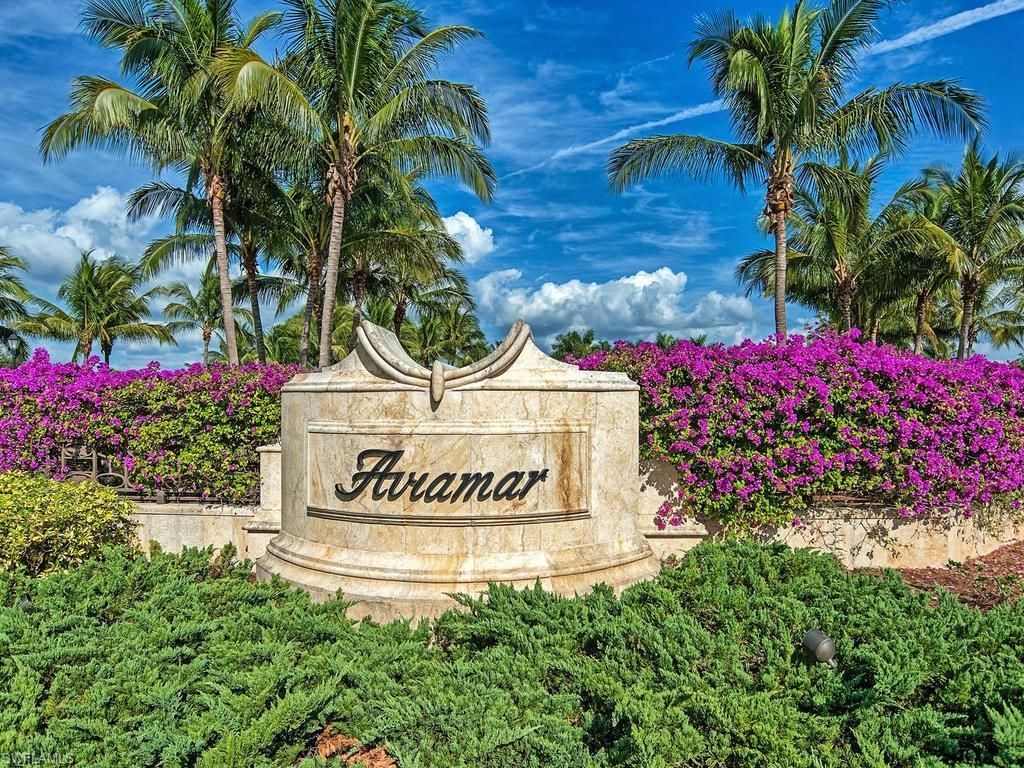 2850 Aviamar Cir, Naples, FL 34114 Photo