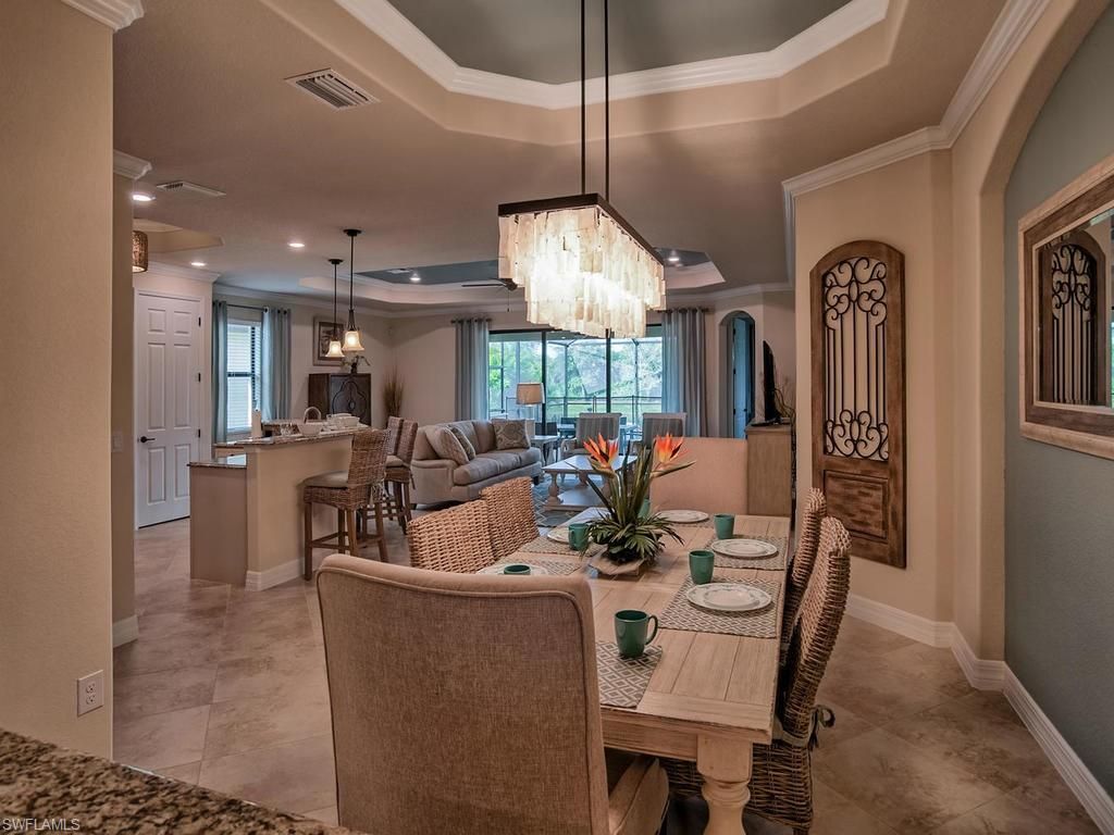 2850 Aviamar Cir, Naples, FL 34114 Photo