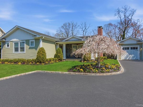 44 Fort Hill Road , Huntington, NY 11743