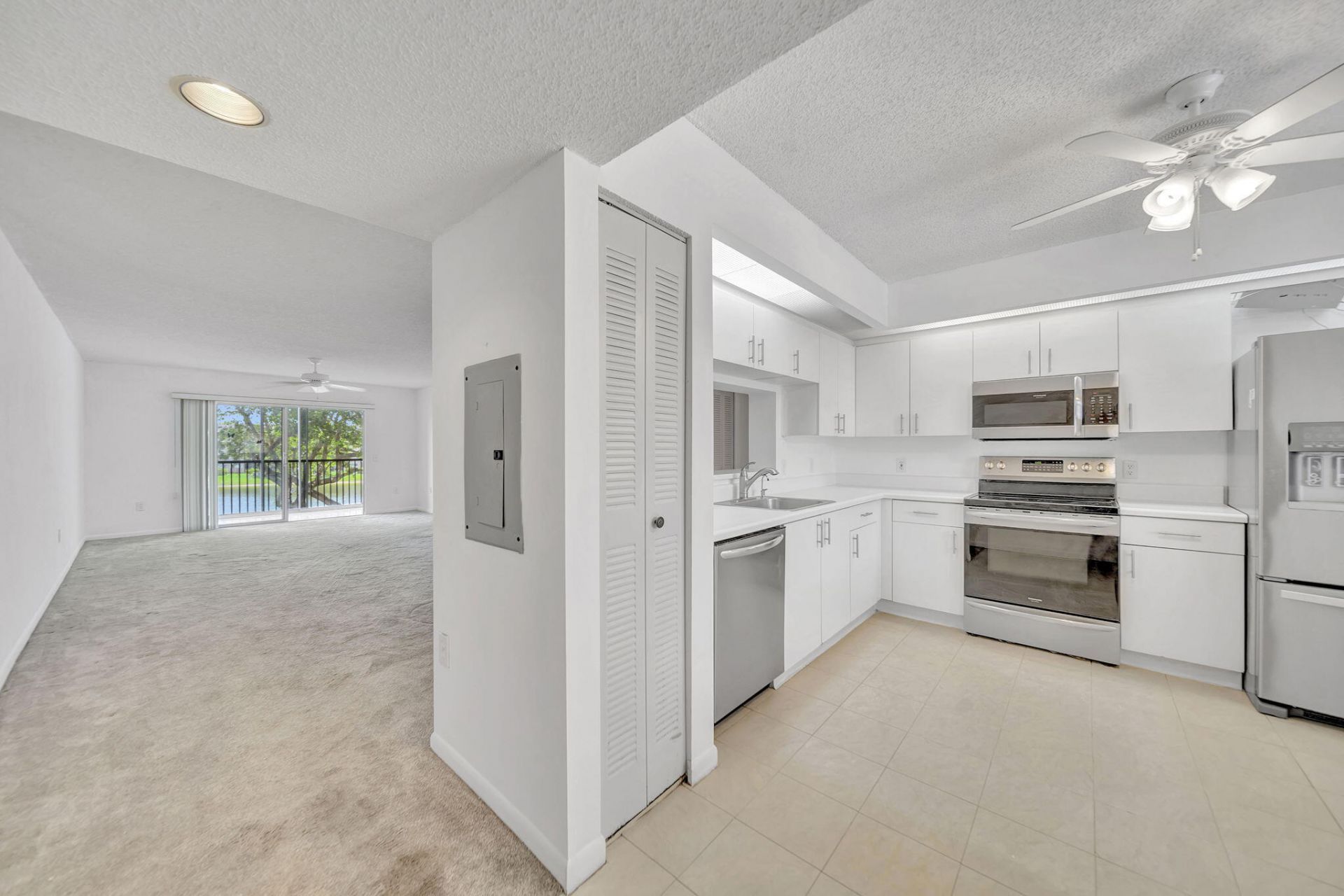 801 SW 141st Avenue, Unit 306o, Pembroke Pines, FL 33027 Photo