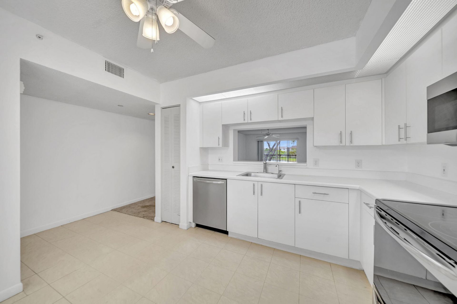 801 SW 141st Avenue, Unit 306o, Pembroke Pines, FL 33027 Photo