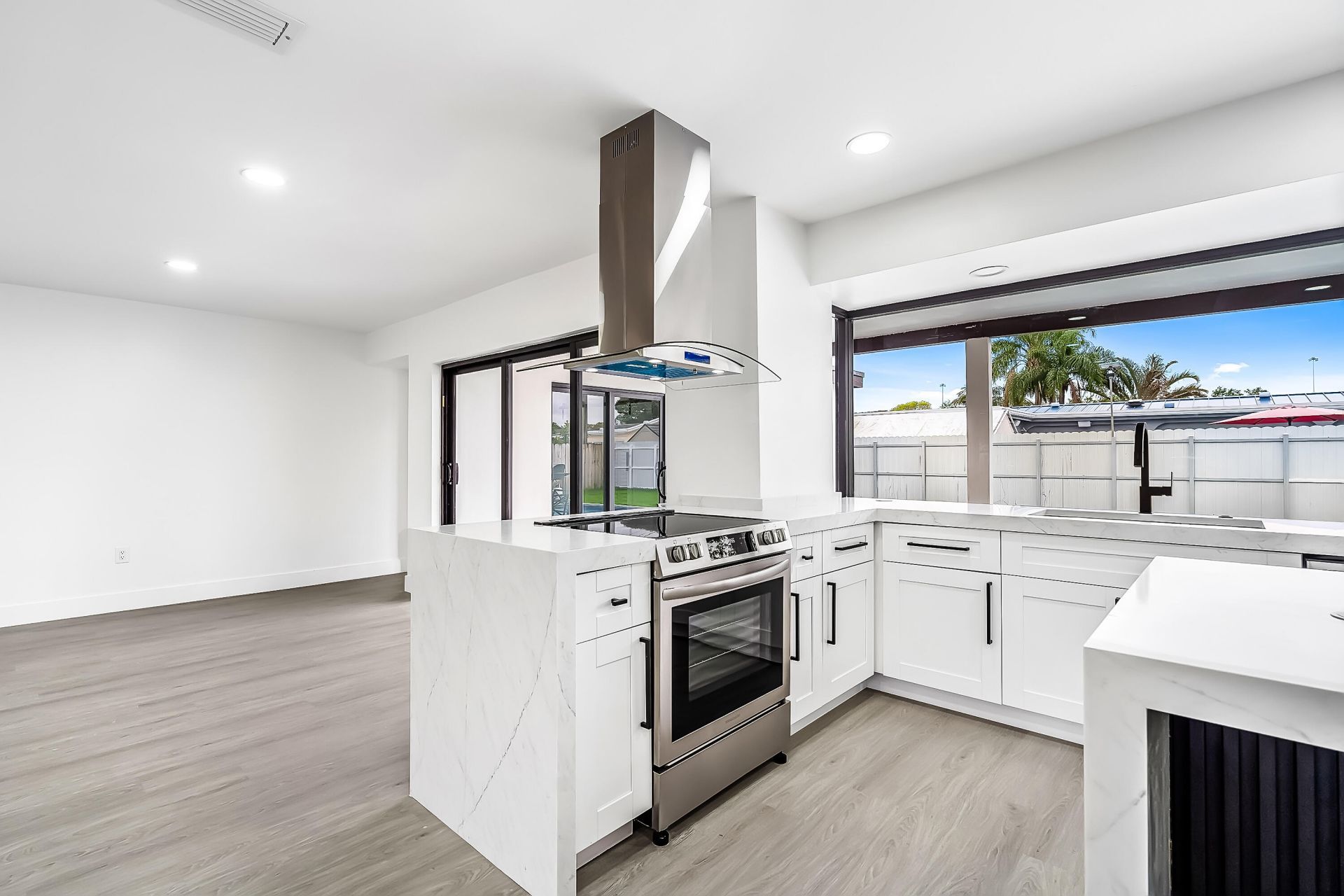 7550 Grandview Boulevard, Miramar, FL 33023 Photo