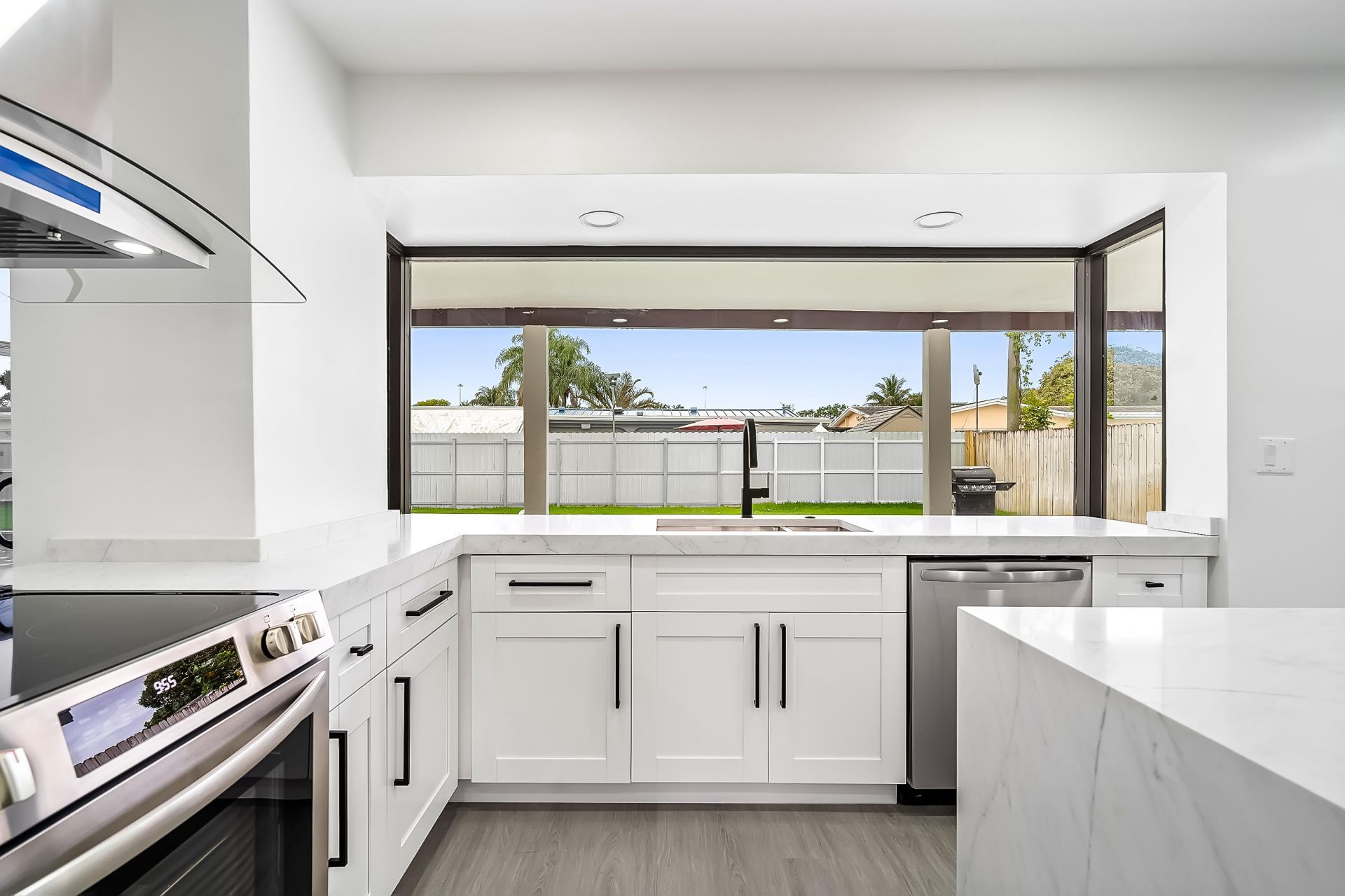 7550 Grandview Boulevard, Miramar, FL 33023 Photo