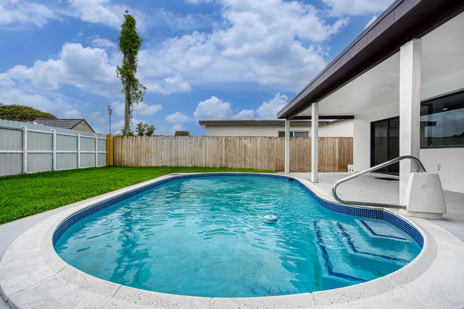 7550 Grandview Boulevard, Miramar, FL 33023 Photo