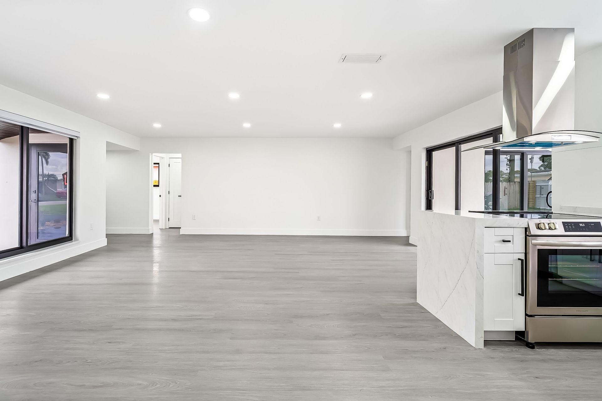 7550 Grandview Boulevard, Miramar, FL 33023 Photo