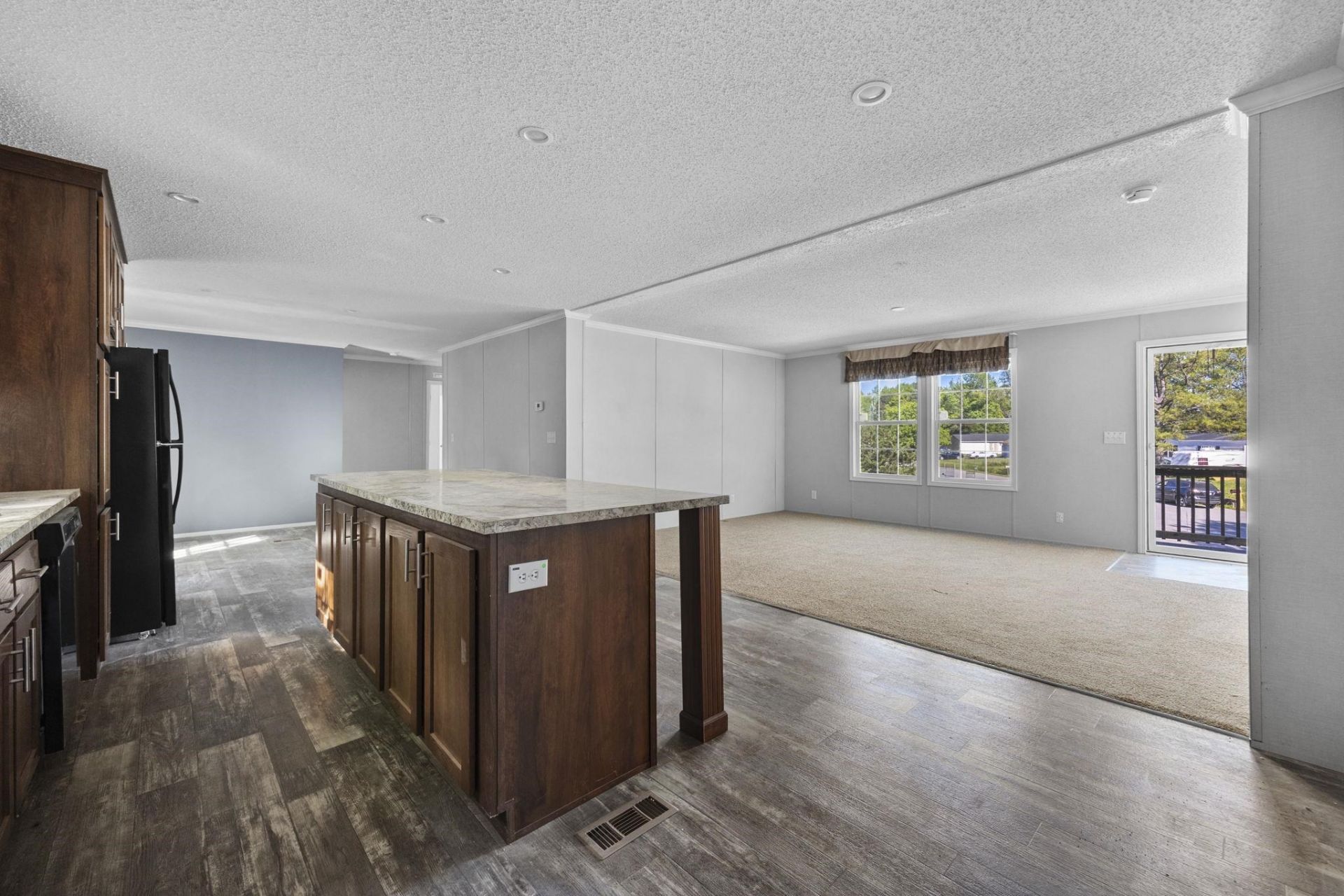 8376 Huntington Ct.  Photo 12