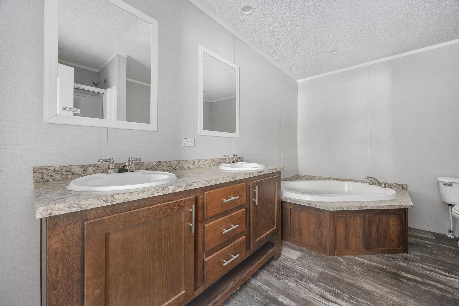 8376 Huntington Ct.  Photo 21