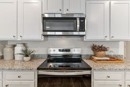 719 Grateful Dr. photo 4