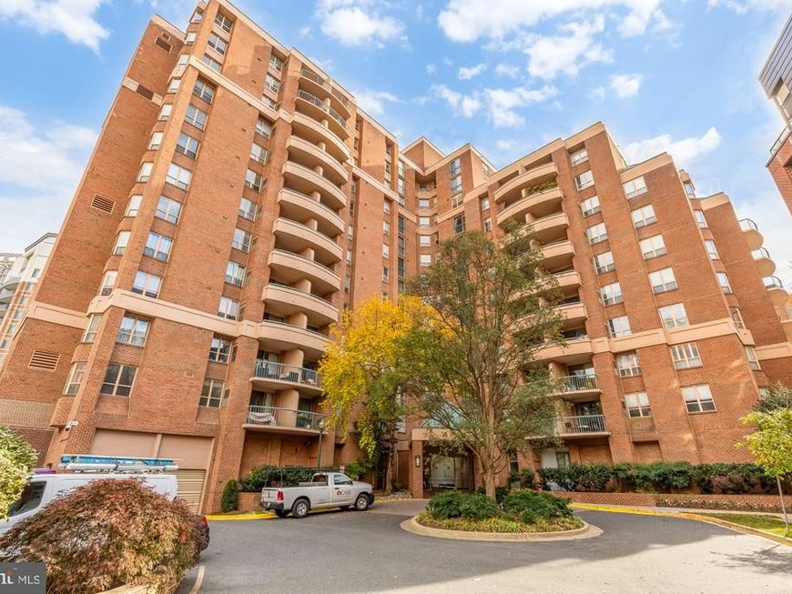 4808 Moorland Lane, Unit 614, Bethesda, MD 20814 Main Photo