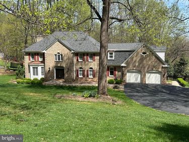 5828 HUNTON WOOD DRIVE, BROAD RUN, VA 20137