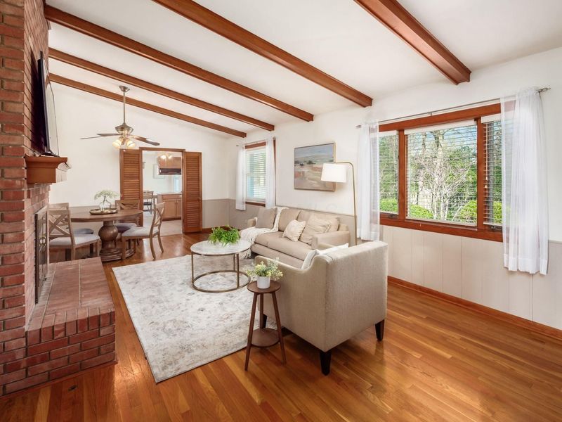 1490 Pemberton Drive, Columbus, OH 43221 Photo 11