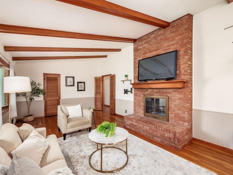 1490 Pemberton Drive, Columbus, OH 43221 Photo 15