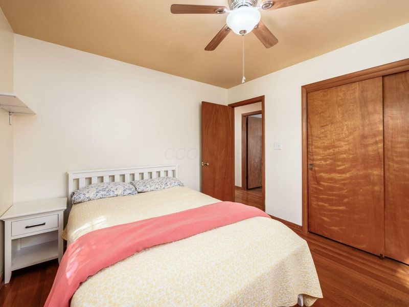 1490 Pemberton Drive, Columbus, OH 43221 Photo 35