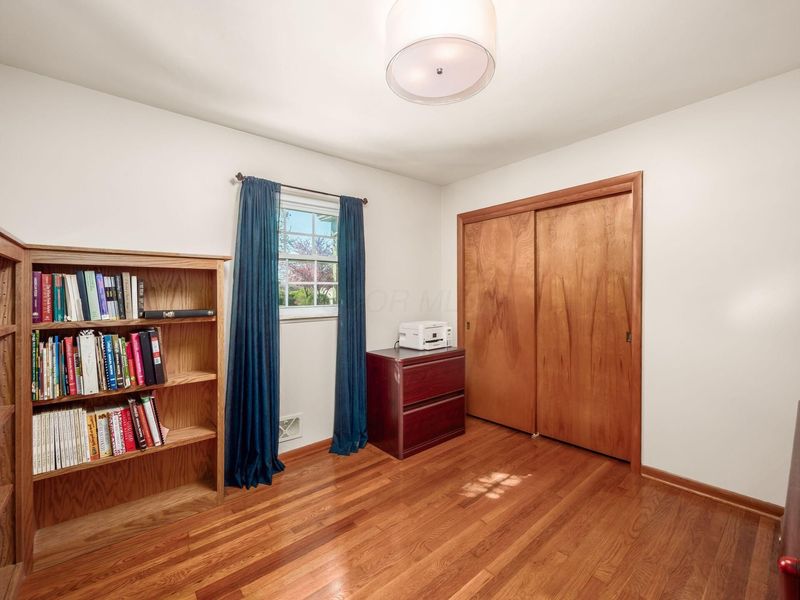 1490 Pemberton Drive, Columbus, OH 43221 Photo 36