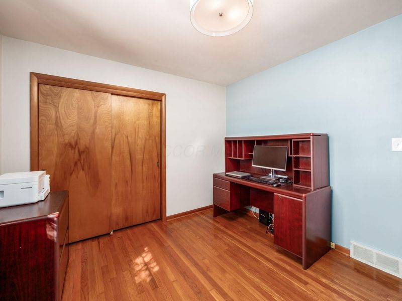 1490 Pemberton Drive, Columbus, OH 43221 Photo 38