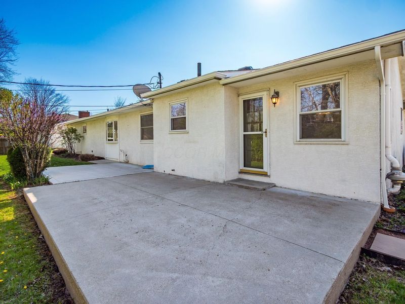 1490 Pemberton Drive, Columbus, OH 43221 Photo 47