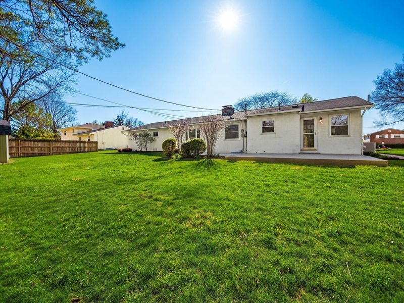 1490 Pemberton Drive, Columbus, OH 43221 Photo 53