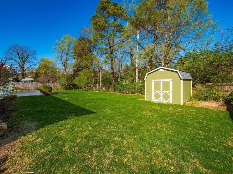 1490 Pemberton Drive, Columbus, OH 43221 Photo 58